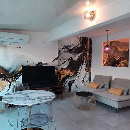 Luxe Port Nature 2 Apartment *
